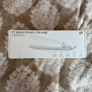 T3 Singlepass Ceramic 1-Inch Straightener